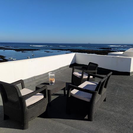 Mirador De Alegranza Apartment Orzola Bagian luar foto